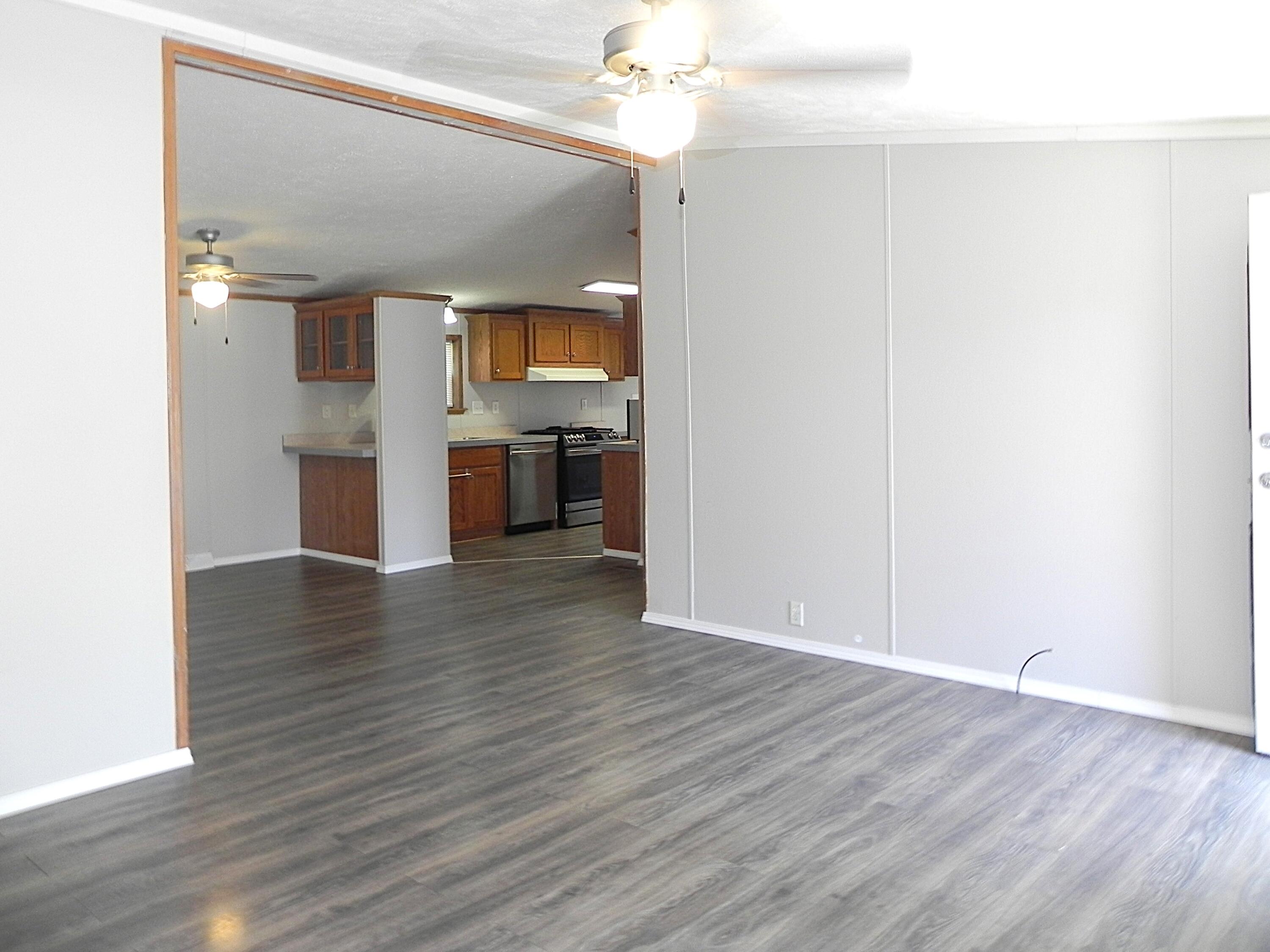 1232 Shiawassee River Road Three Rivers, MI 49093 - Photo 5 of 24 DSCN1911