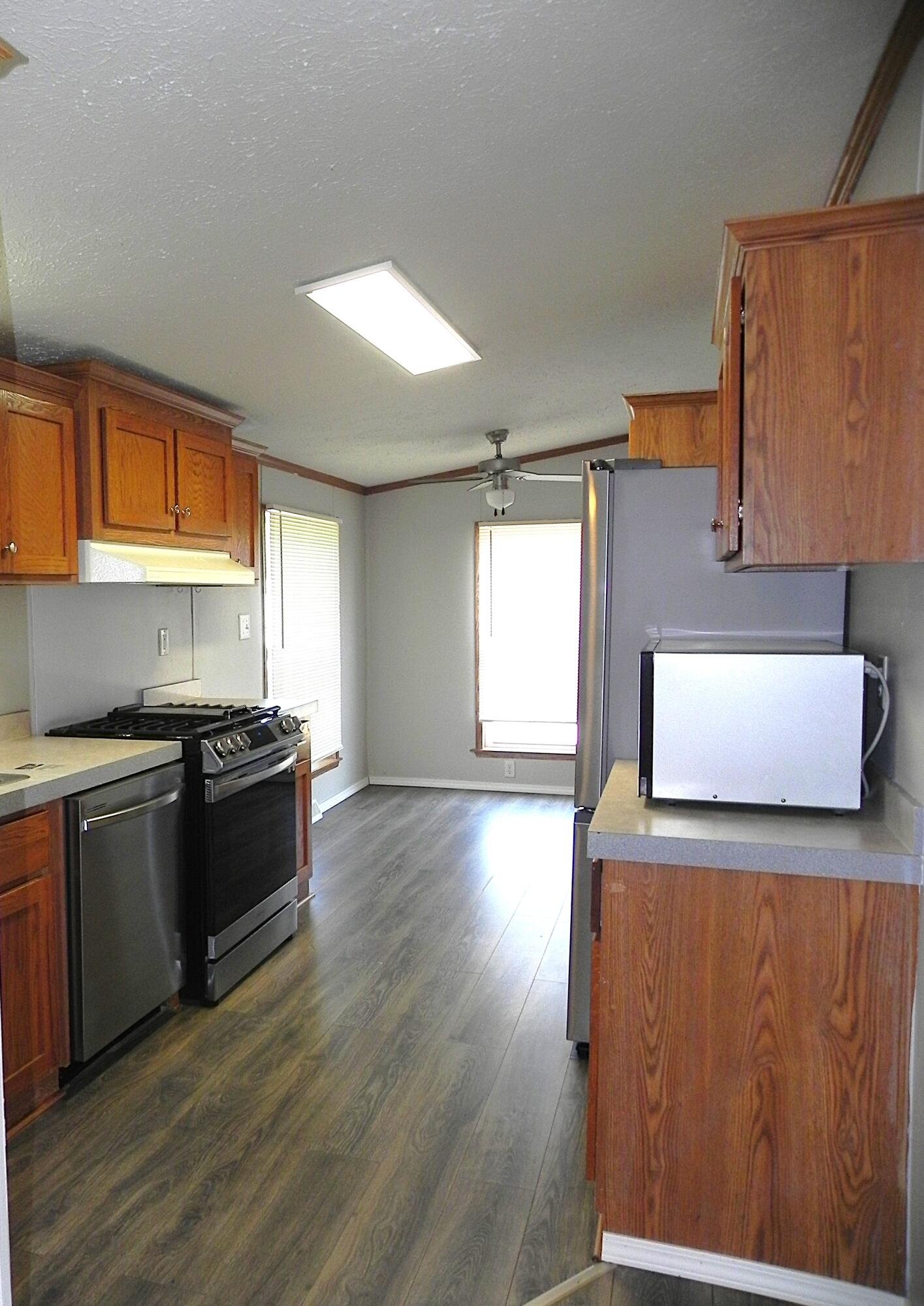 1232 Shiawassee River Road Three Rivers, MI 49093 - Photo 6 of 24 DSCN1913