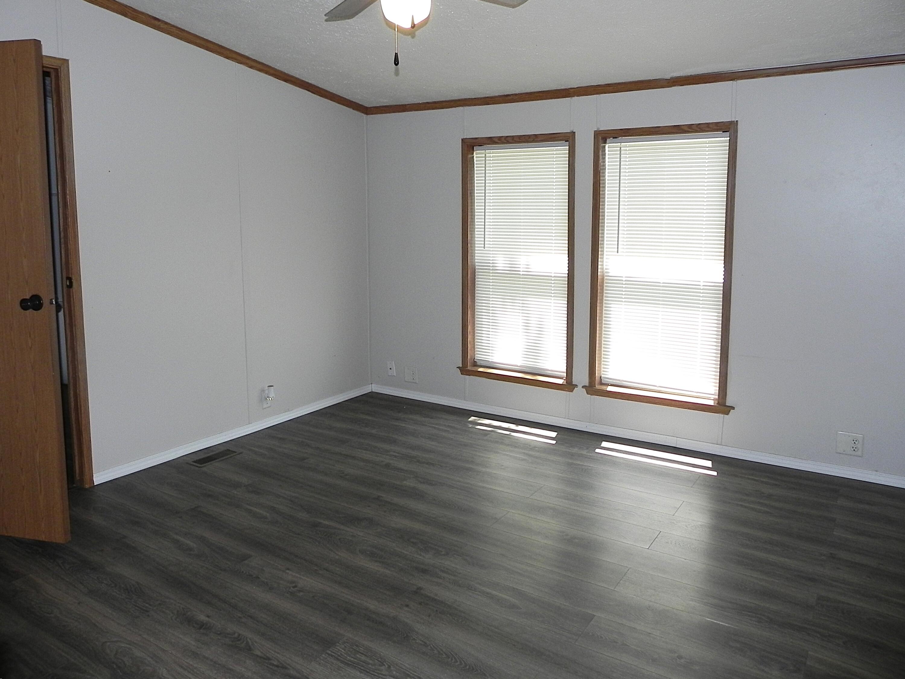 1232 Shiawassee River Road Three Rivers, MI 49093 - Photo 9 of 24 DSCN1916