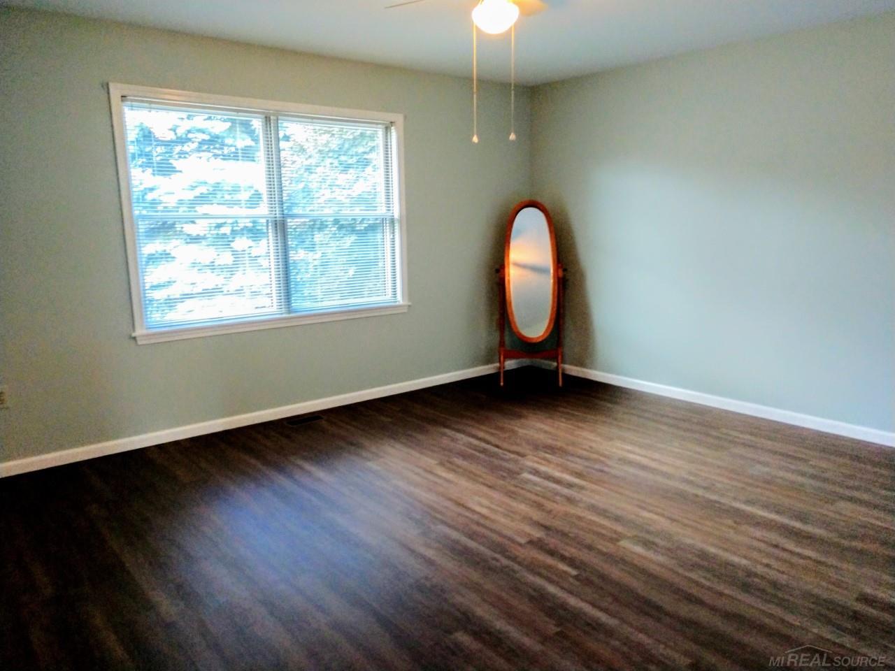 7105 B R Noble Court Lexington, MI 48450 - Photo 10 of 18
