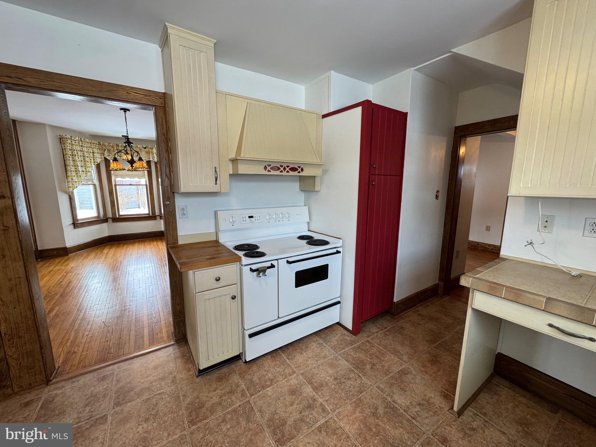 5103 Delmar Street Alexandria, PA 16611 - Photo 34 of 81 custom cabinetry