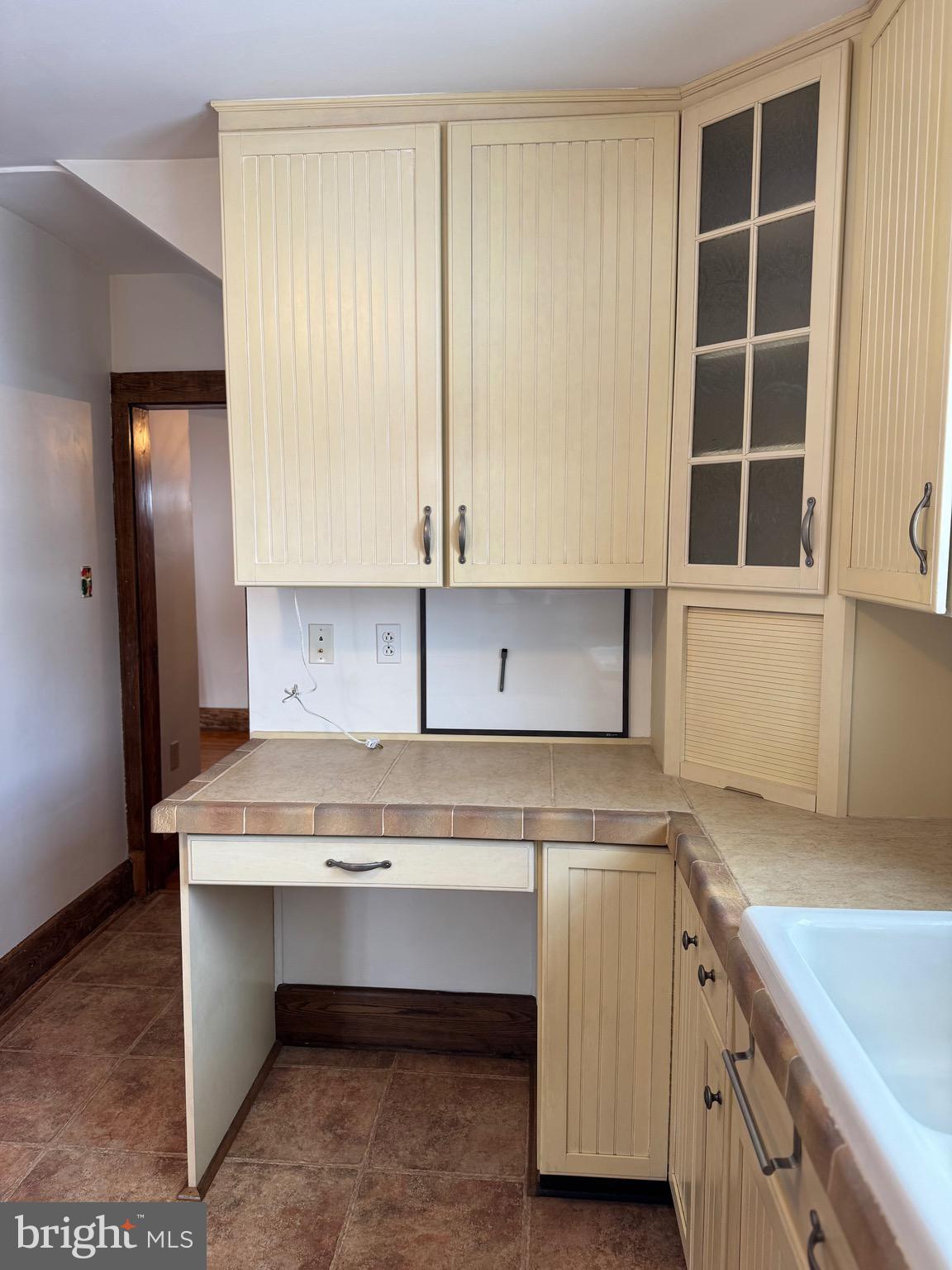 5103 Delmar Street Alexandria, PA 16611 - Photo 35 of 81 desk work area in kitchen