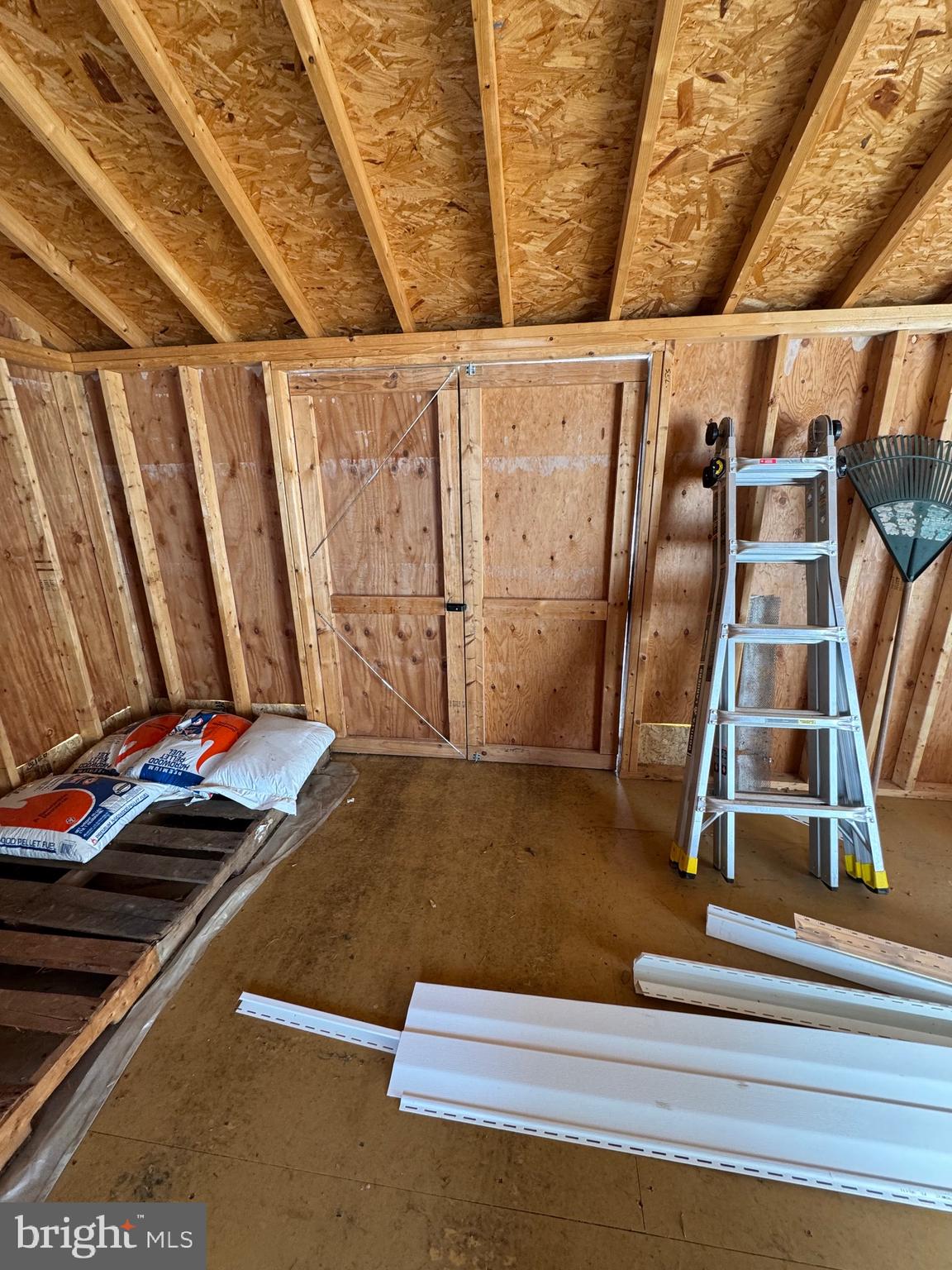 5103 Delmar Street Alexandria, PA 16611 - Photo 69 of 81 shed interior