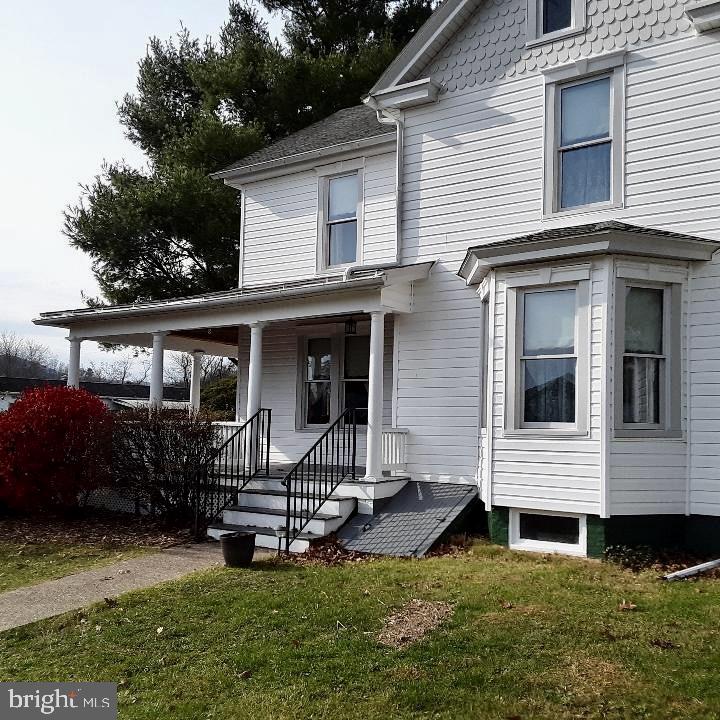 5103 Delmar Street Alexandria, PA 16611 - Photo 8 of 81