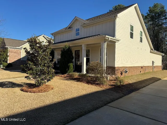 $465,000 | 203 Bur Oak Cove, Oxford, MS 38655