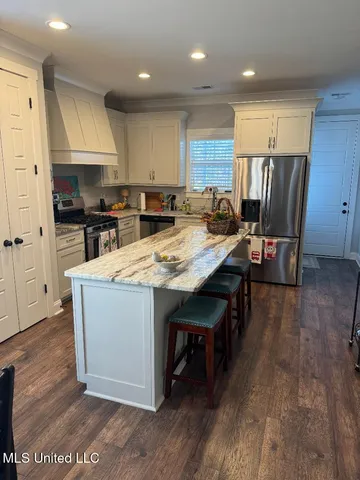 $465,000 | 203 Bur Oak Cove, Oxford, MS 38655