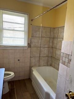 309 Crest Drive Calhoun, GA 30701 - Photo 14 of 23 a bathroom with a sink and bathtub