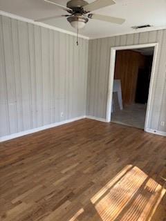 309 Crest Drive Calhoun, GA 30701 - Photo 9 of 23 a view of a livingroom with wooden floor and a ceiling fan