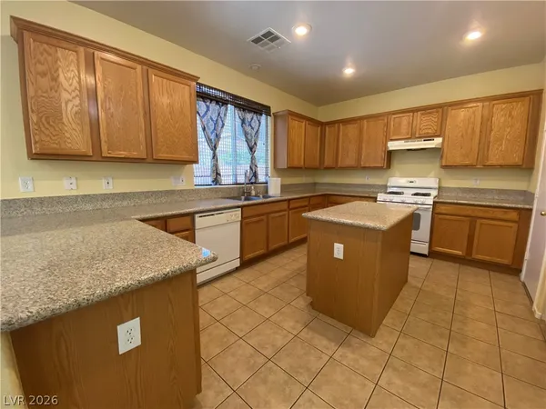 $1,985 | 6157 Novelty Street, Las Vegas, NV 89148