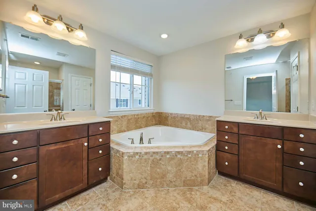 $539,990 | 25234 Orchard View Terrace, Chantilly, VA 20152