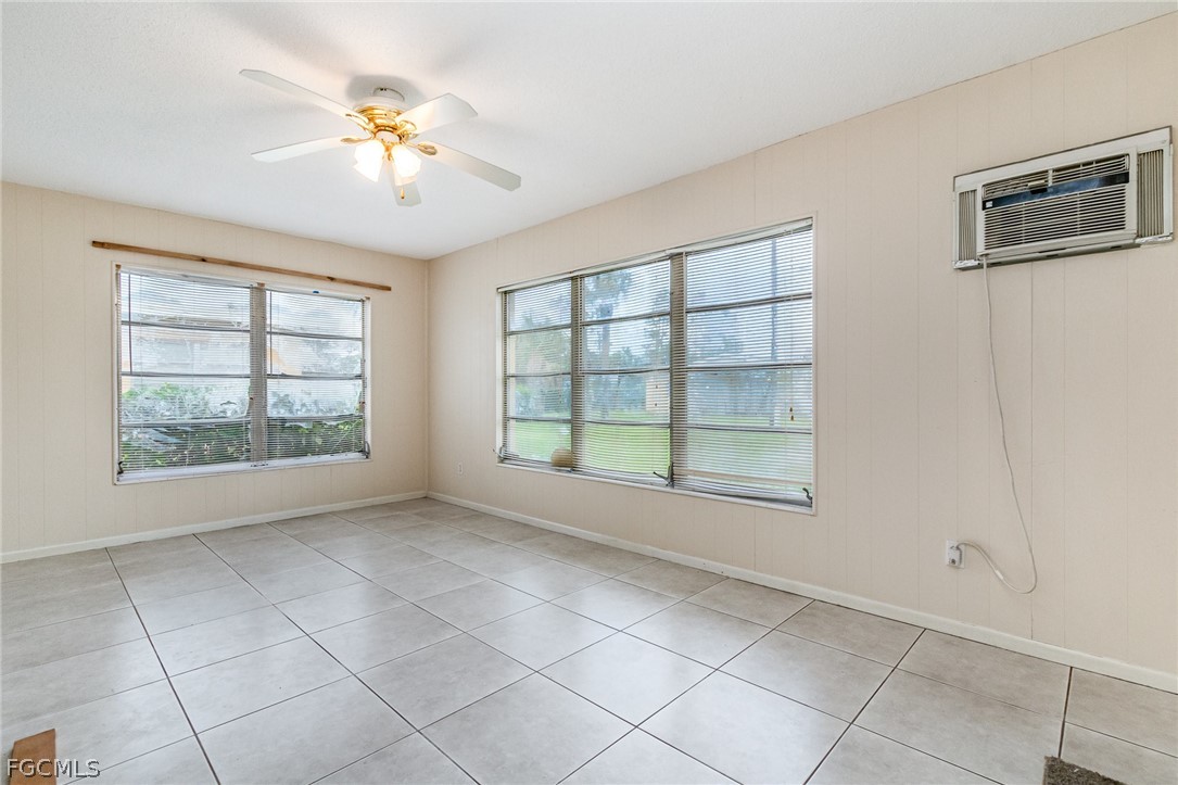 2213 Orchid Road Lehigh Acres, FL 33936 - Photo 13 of 29 Gallery Image 13