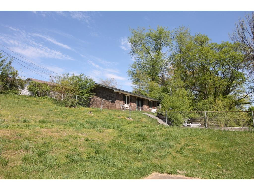 118 Chadwick Road Johnson City, TN 37615 - Photo 5 of 6 Photo 5