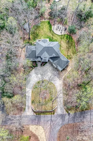 $899,999 | 206 Vauxhall Drive, Shelby, NC 28150