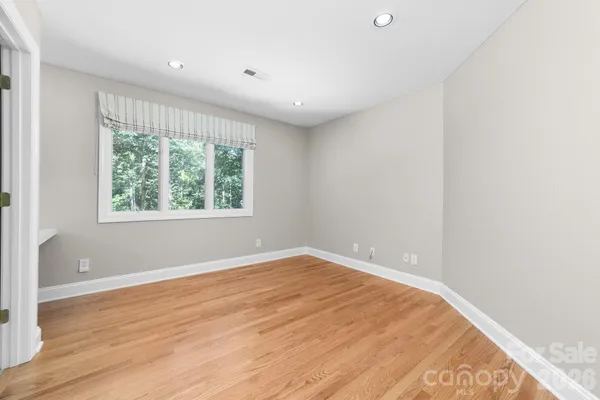 $899,999 | 206 Vauxhall Drive, Shelby, NC 28150