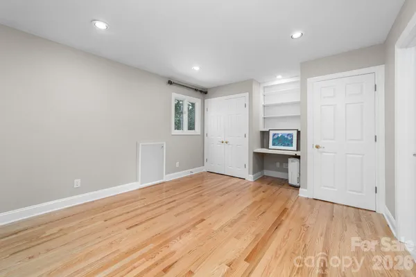 $899,999 | 206 Vauxhall Drive, Shelby, NC 28150