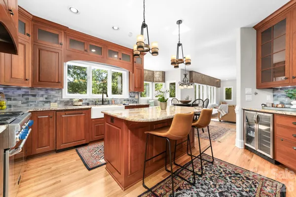 $899,999 | 206 Vauxhall Drive, Shelby, NC 28150