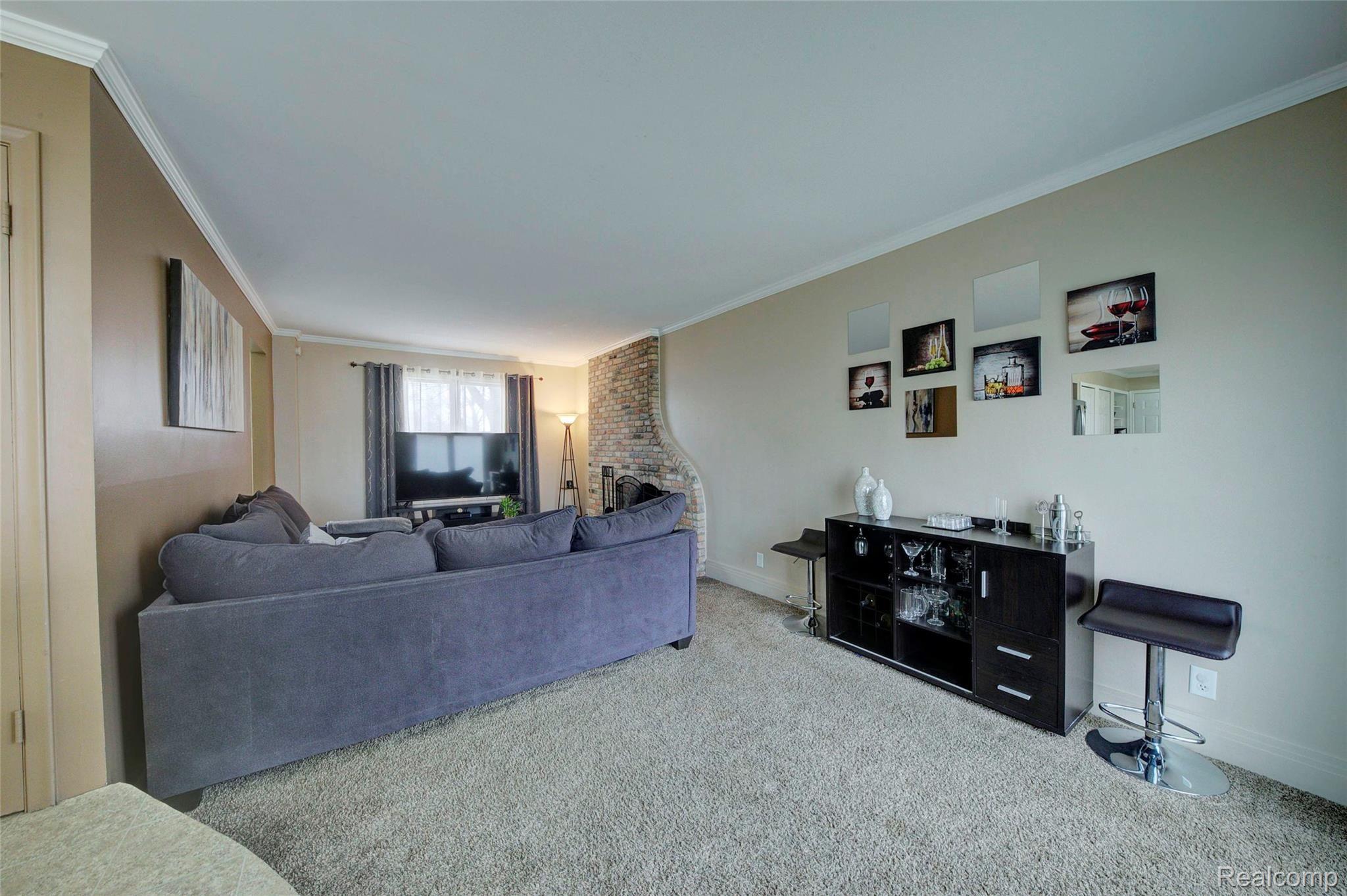5351 South Genesee Road Grand Blanc, MI 48439 - Photo 12 of 37 4H8A2100_1_2.jpg