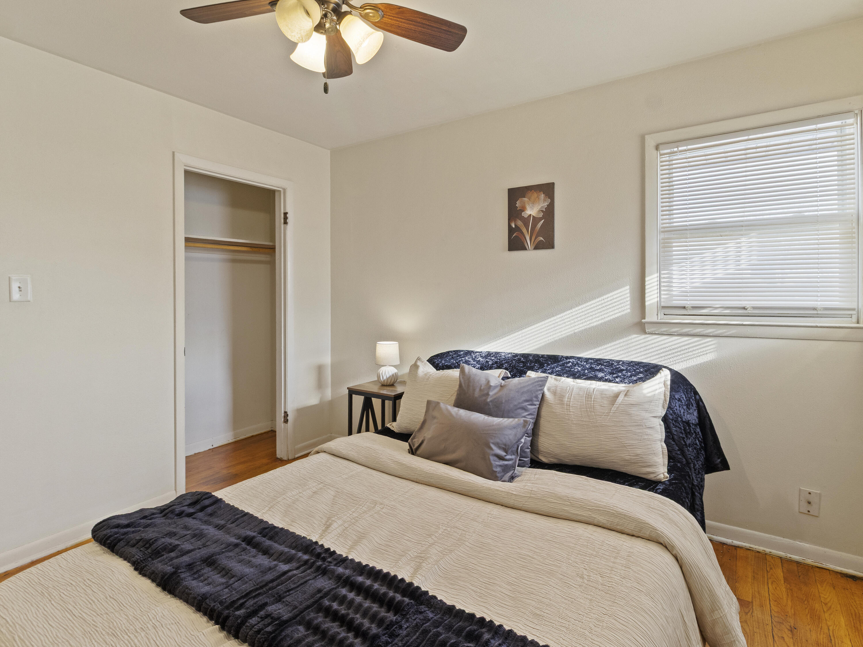 4556 North 71st Street Milwaukee, WI 53218 - Photo 16 of 28 IMG_1227