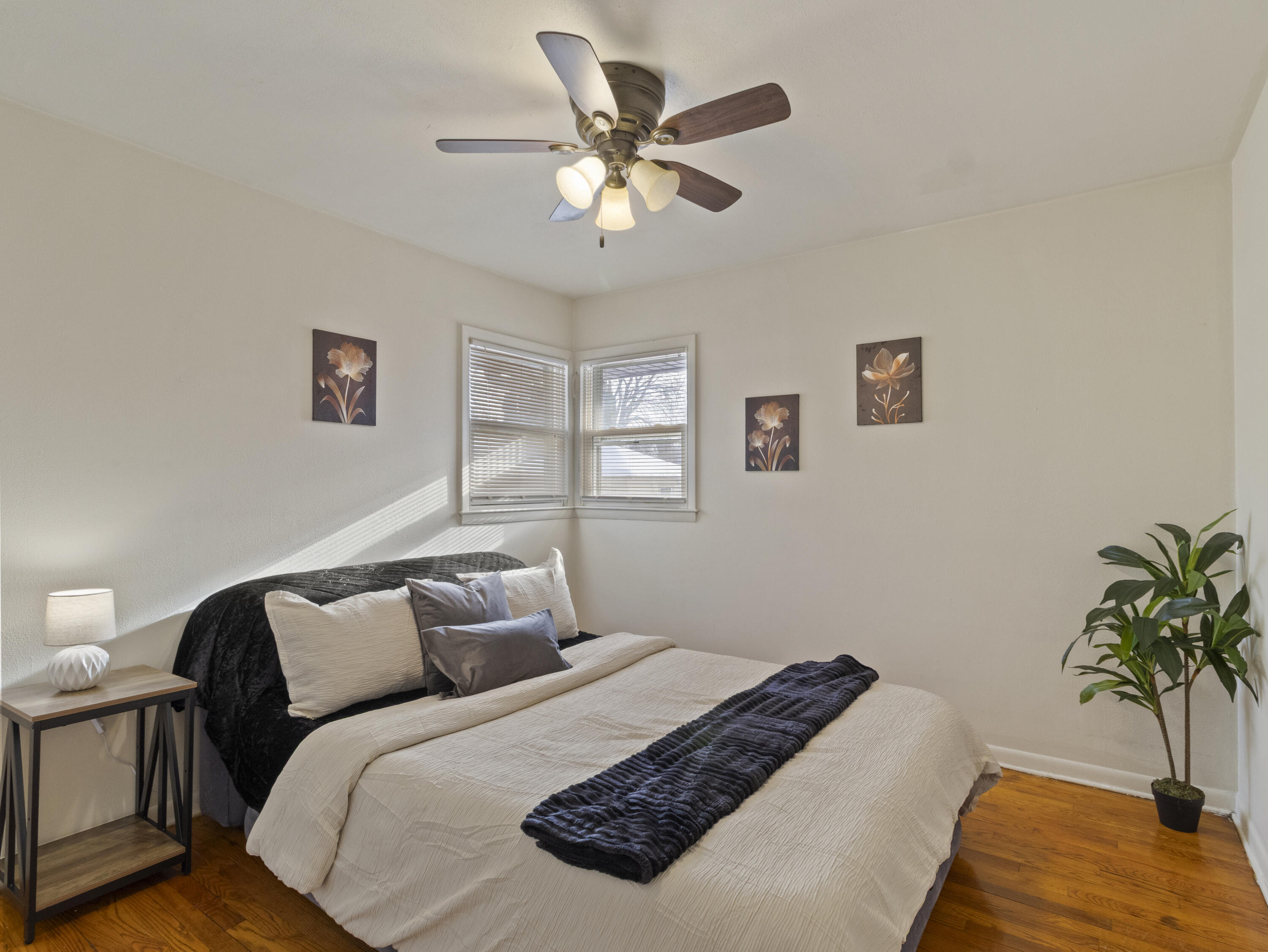 4556 North 71st Street Milwaukee, WI 53218 - Photo 18 of 28 IMG_1221