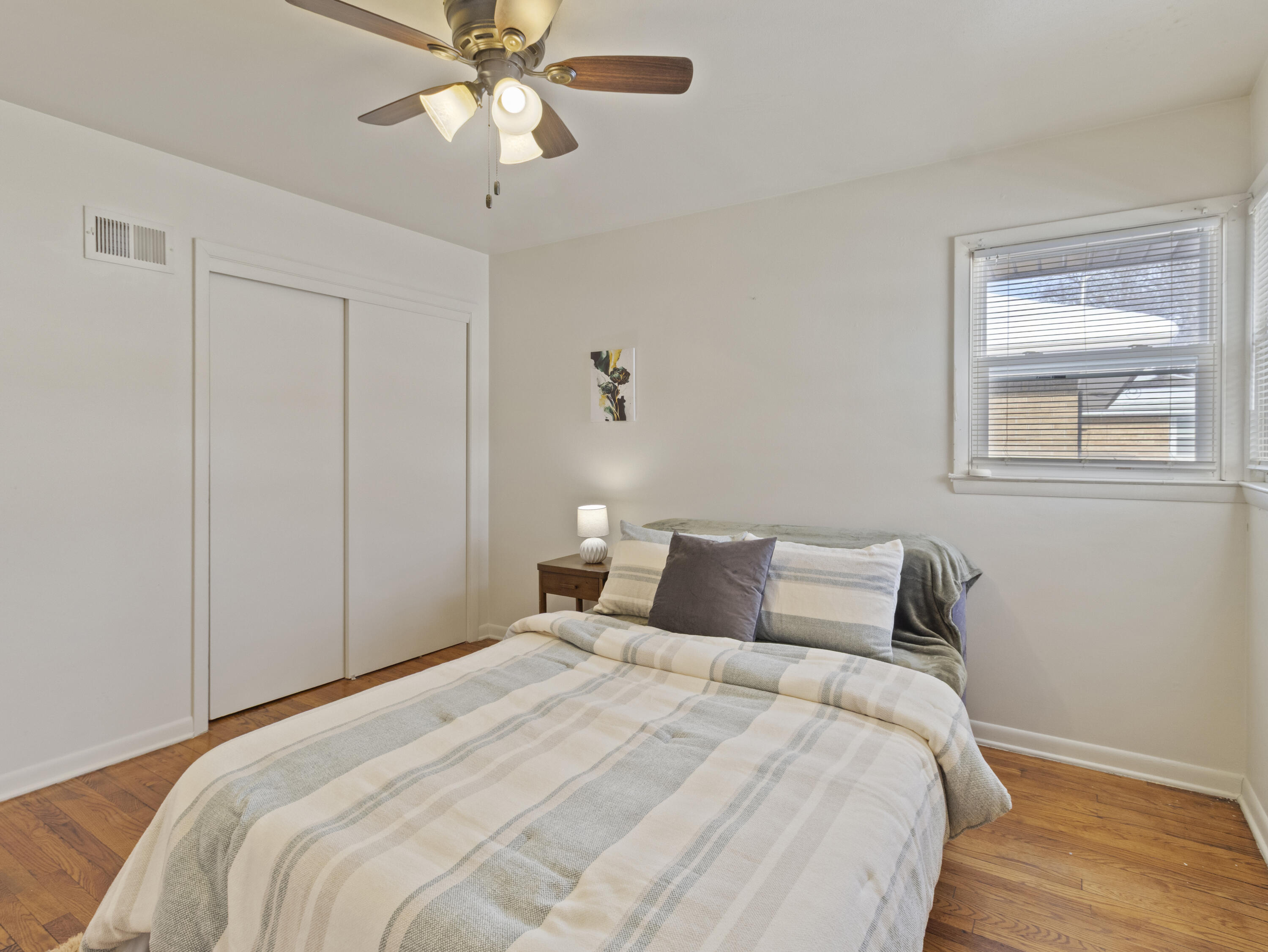 4556 North 71st Street Milwaukee, WI 53218 - Photo 20 of 28 IMG_1218