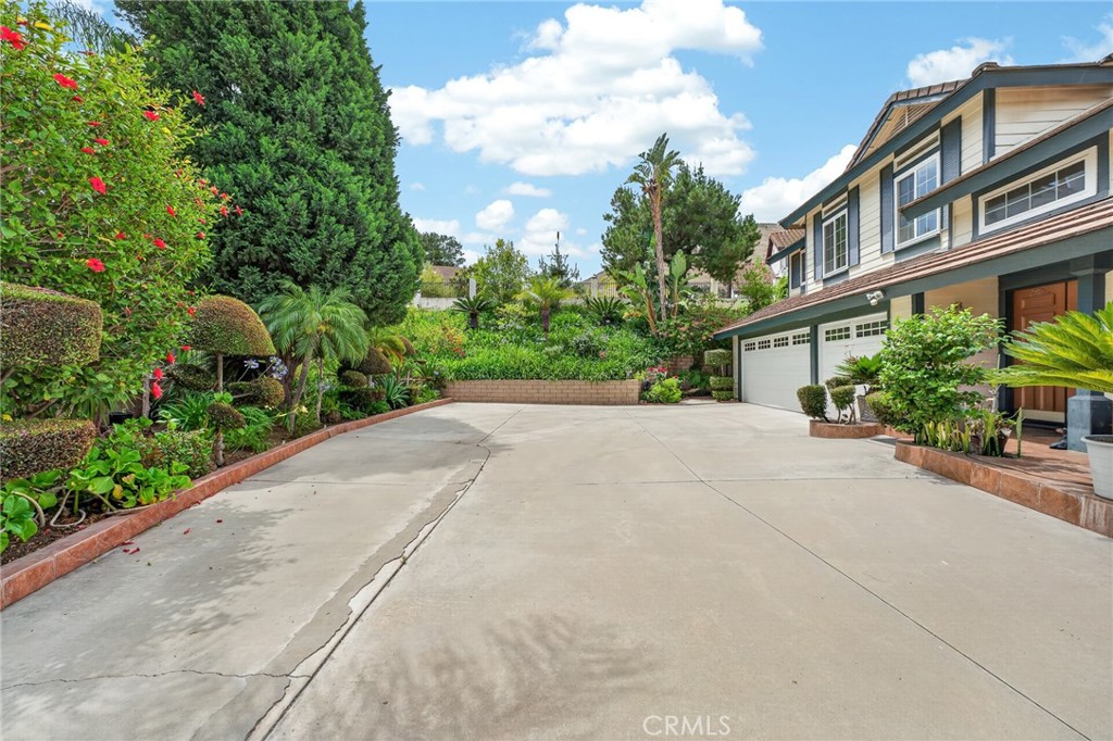 17347 Northlake Street Riverside, CA 92503 - Photo 43 of 44 Original Front