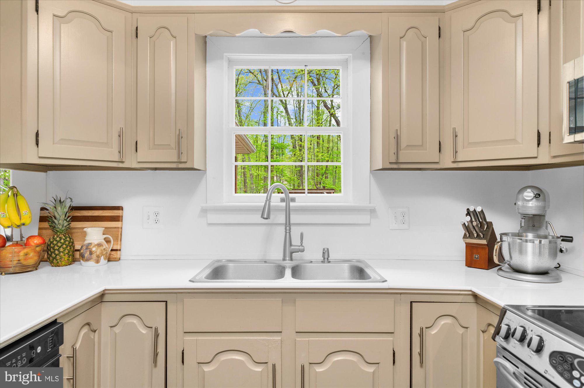 2942 Baas Road Green Lane, PA 18054 - Photo 20 of 48 Gallery Image 20
