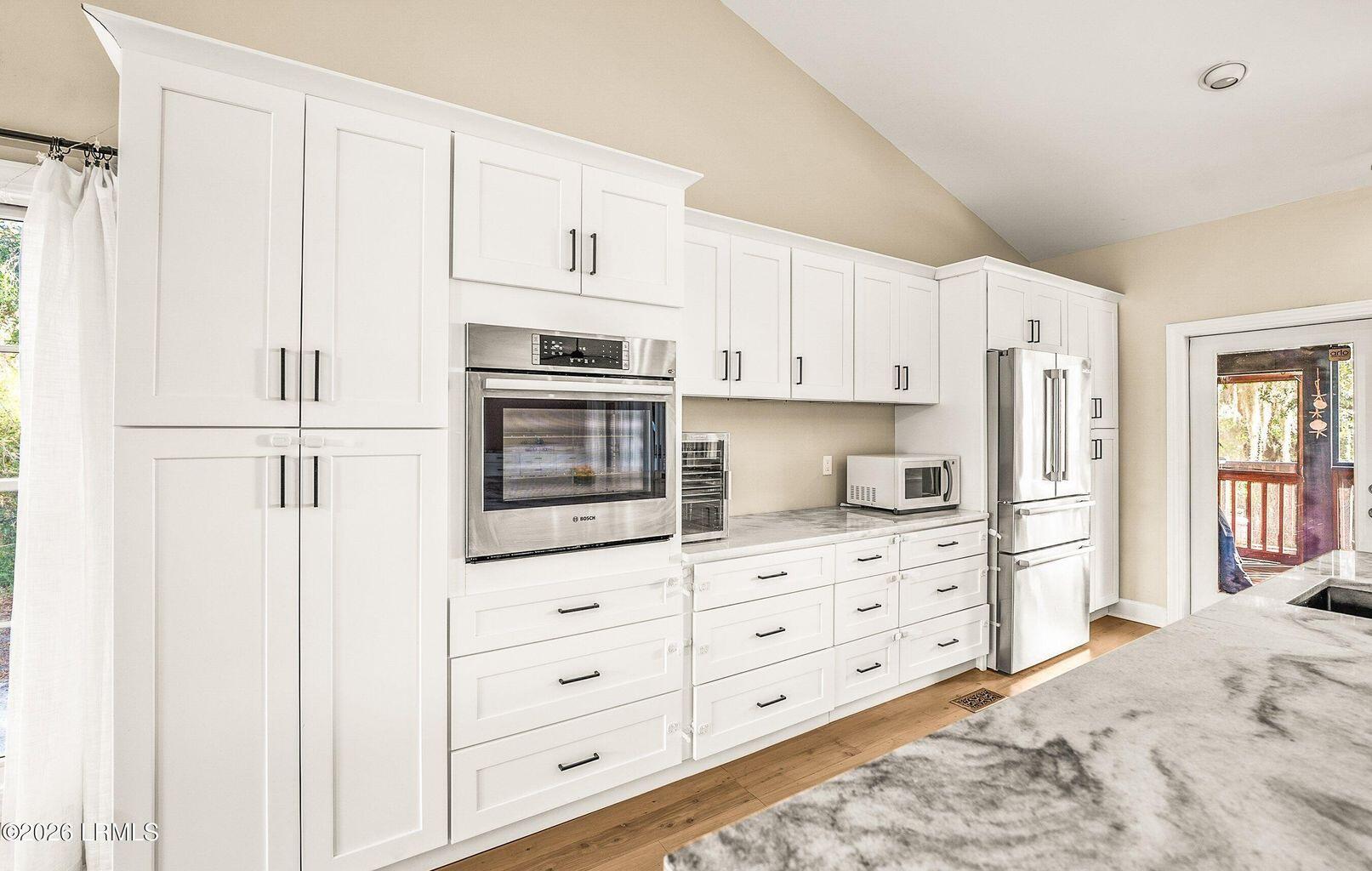 70 Nathan Pope Road St. Helena Island, SC 29920 - Photo 14 of 71 20260114183516050557000000-o