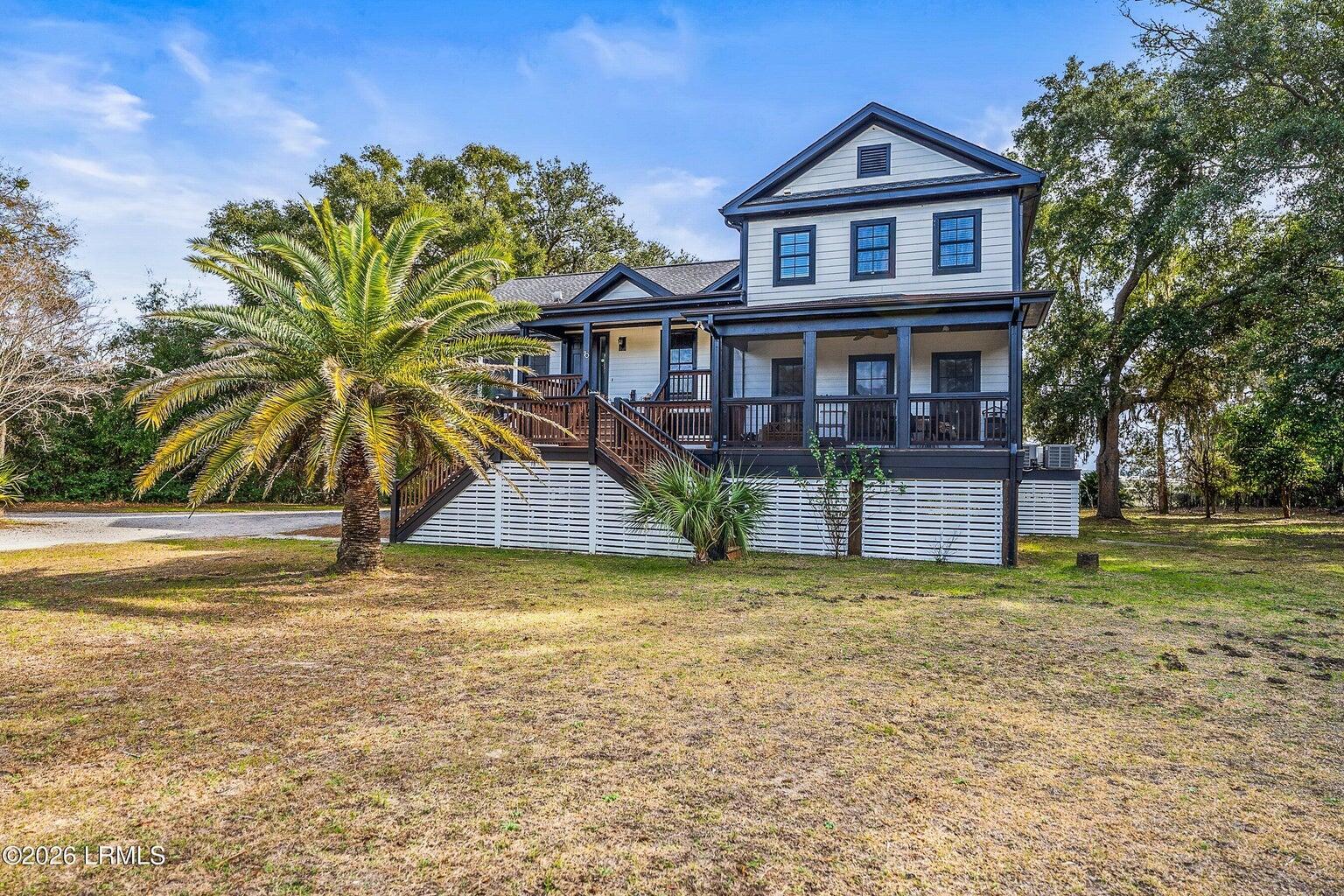 70 Nathan Pope Road St. Helena Island, SC 29920 - Photo 3 of 71 20260114183408433533000000-o
