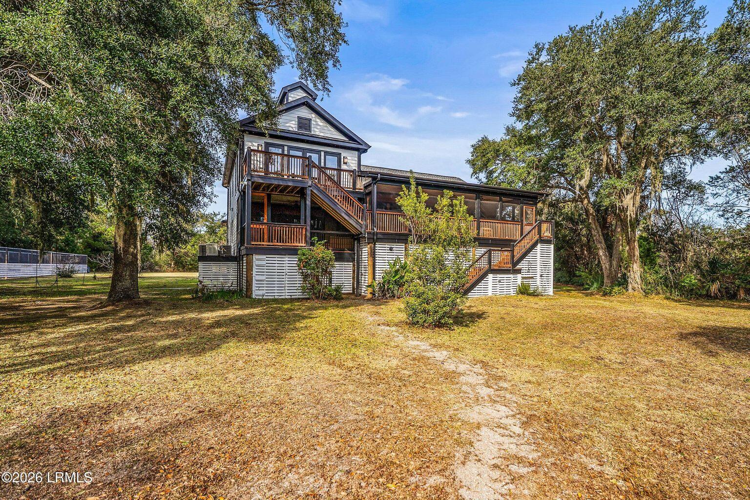 70 Nathan Pope Road St. Helena Island, SC 29920 - Photo 32 of 71 20260114183750430817000000-o