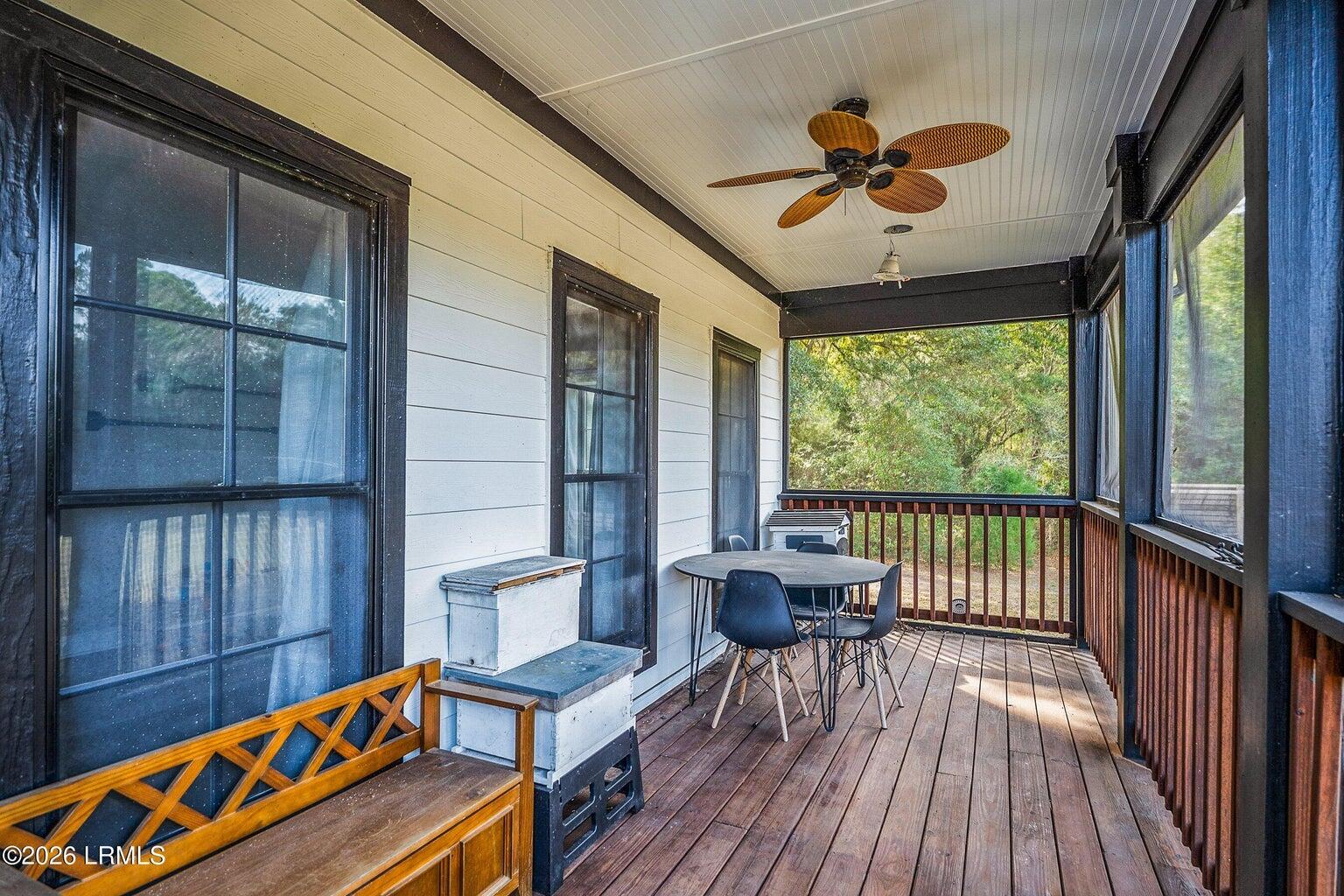 70 Nathan Pope Road St. Helena Island, SC 29920 - Photo 6 of 71 20260114183439707842000000-o