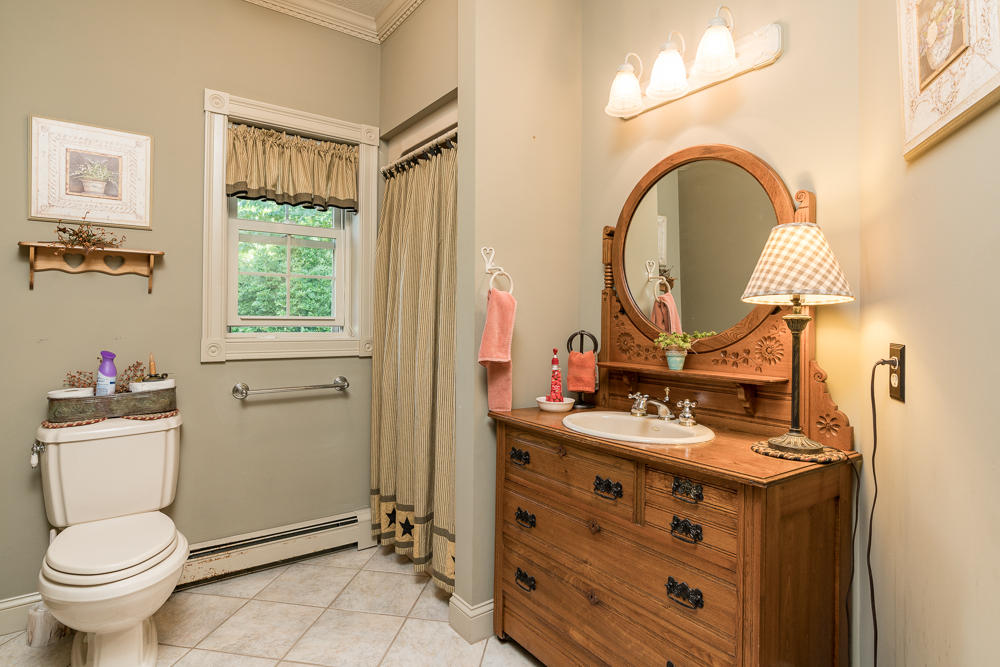 120 Osborne Road Gorham, ME 04038 - Photo 23 of 48 First Floor Bath