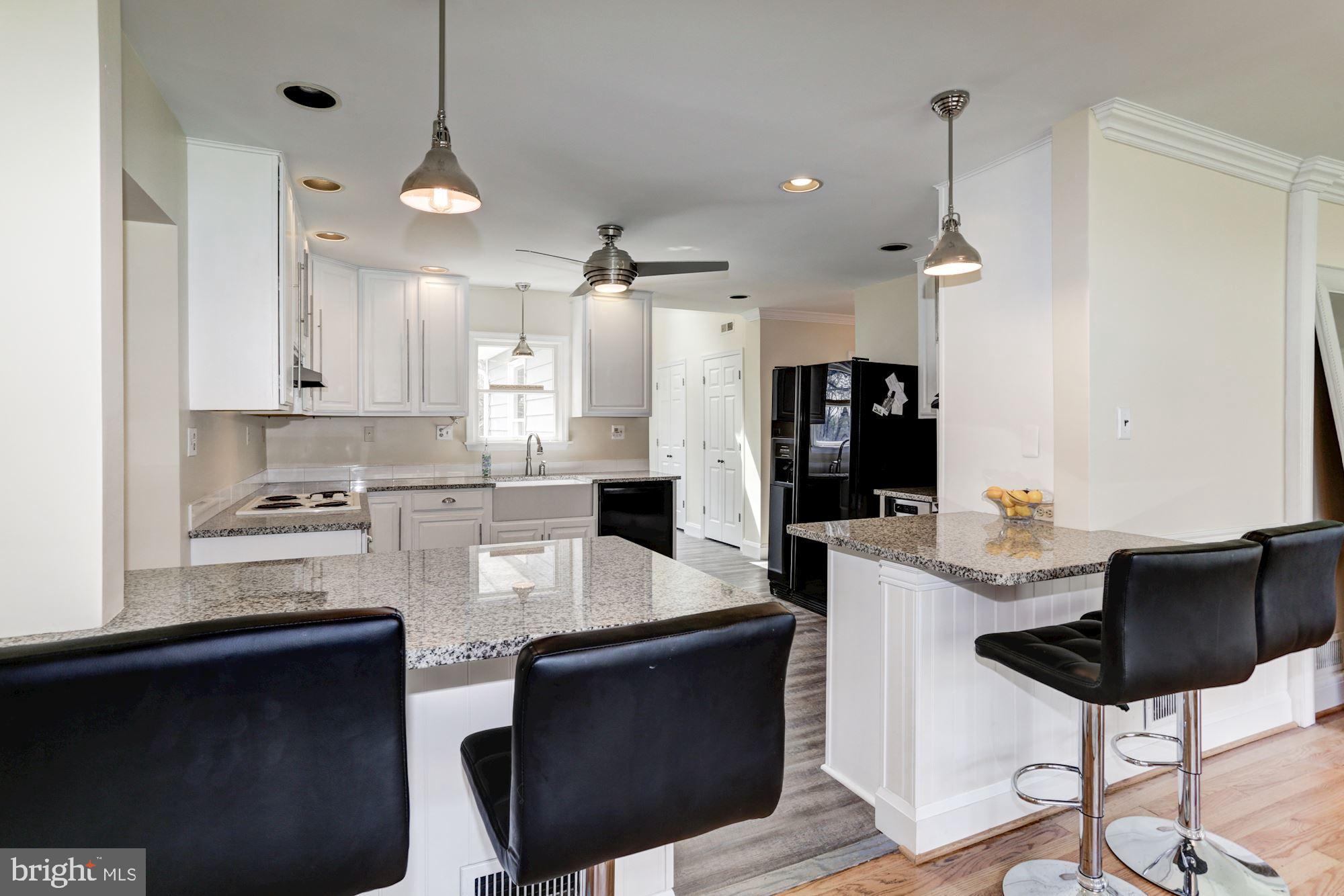 13612 Poplar Hill Road Phoenix, MD 21131 - Photo 12 of 31 Kitchen