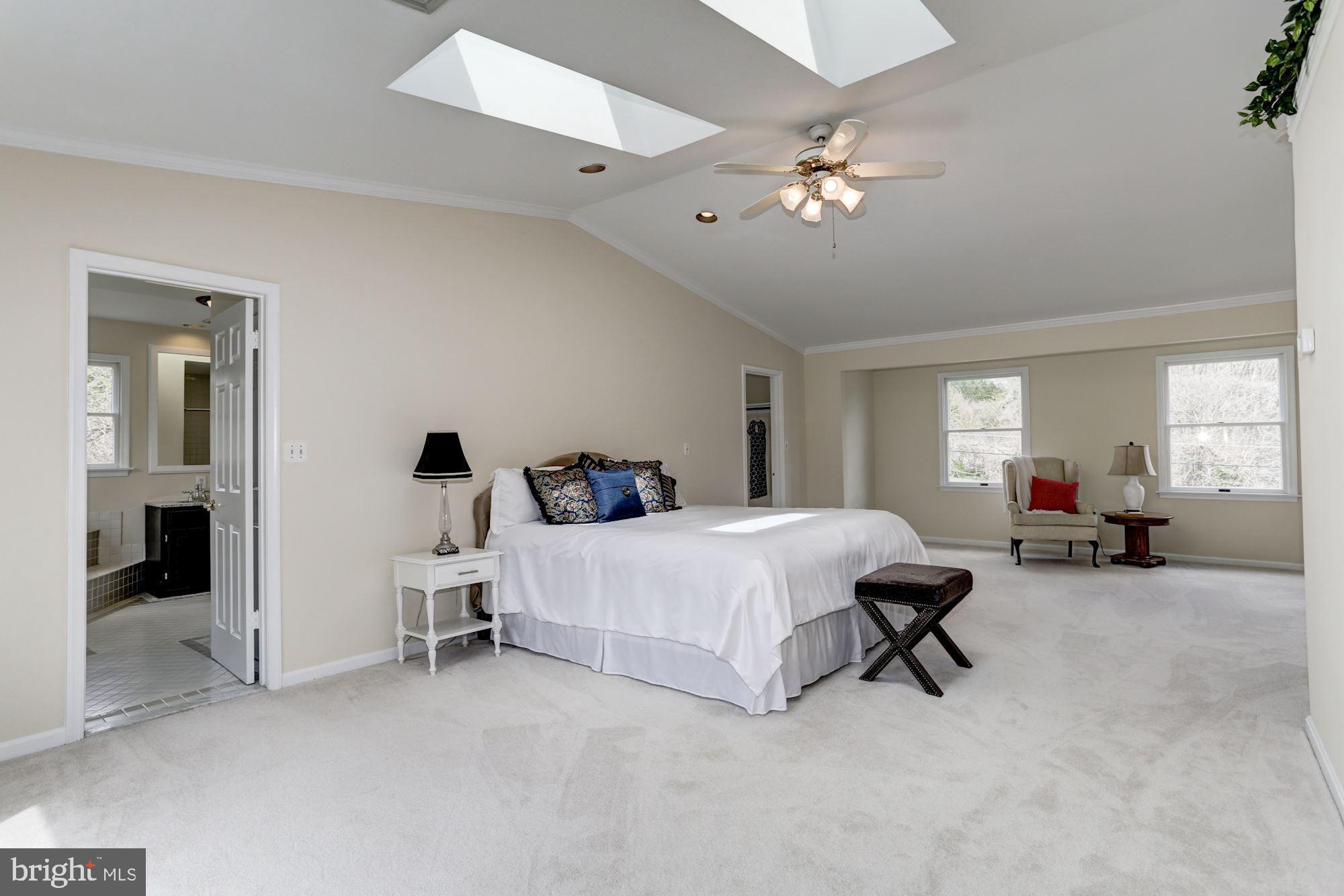 13612 Poplar Hill Road Phoenix, MD 21131 - Photo 17 of 31 Master Suite