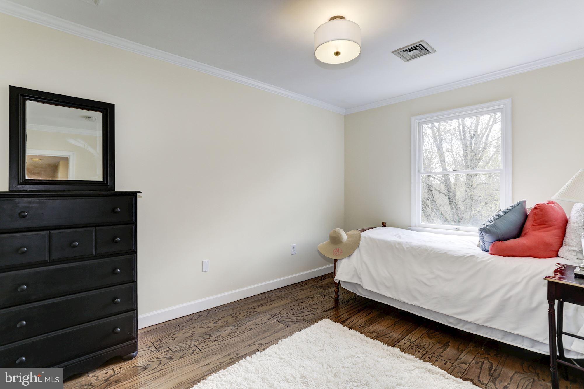 13612 Poplar Hill Road Phoenix, MD 21131 - Photo 24 of 31 Bedroom