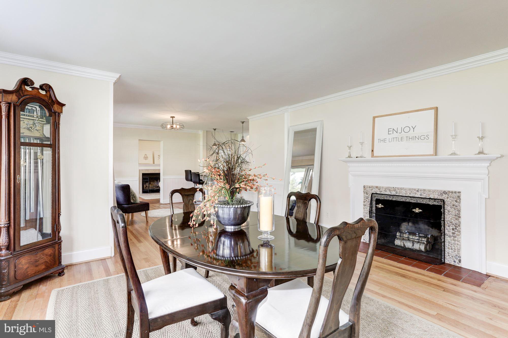 13612 Poplar Hill Road Phoenix, MD 21131 - Photo 4 of 31 Dining Room