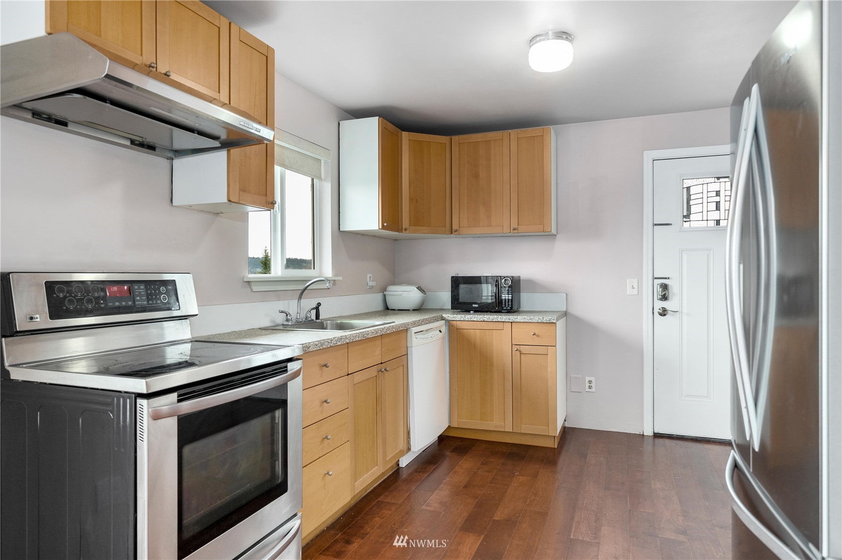 1405 North 36th Street Renton, WA 98056 - Photo 15 of 38 Gallery Image 15