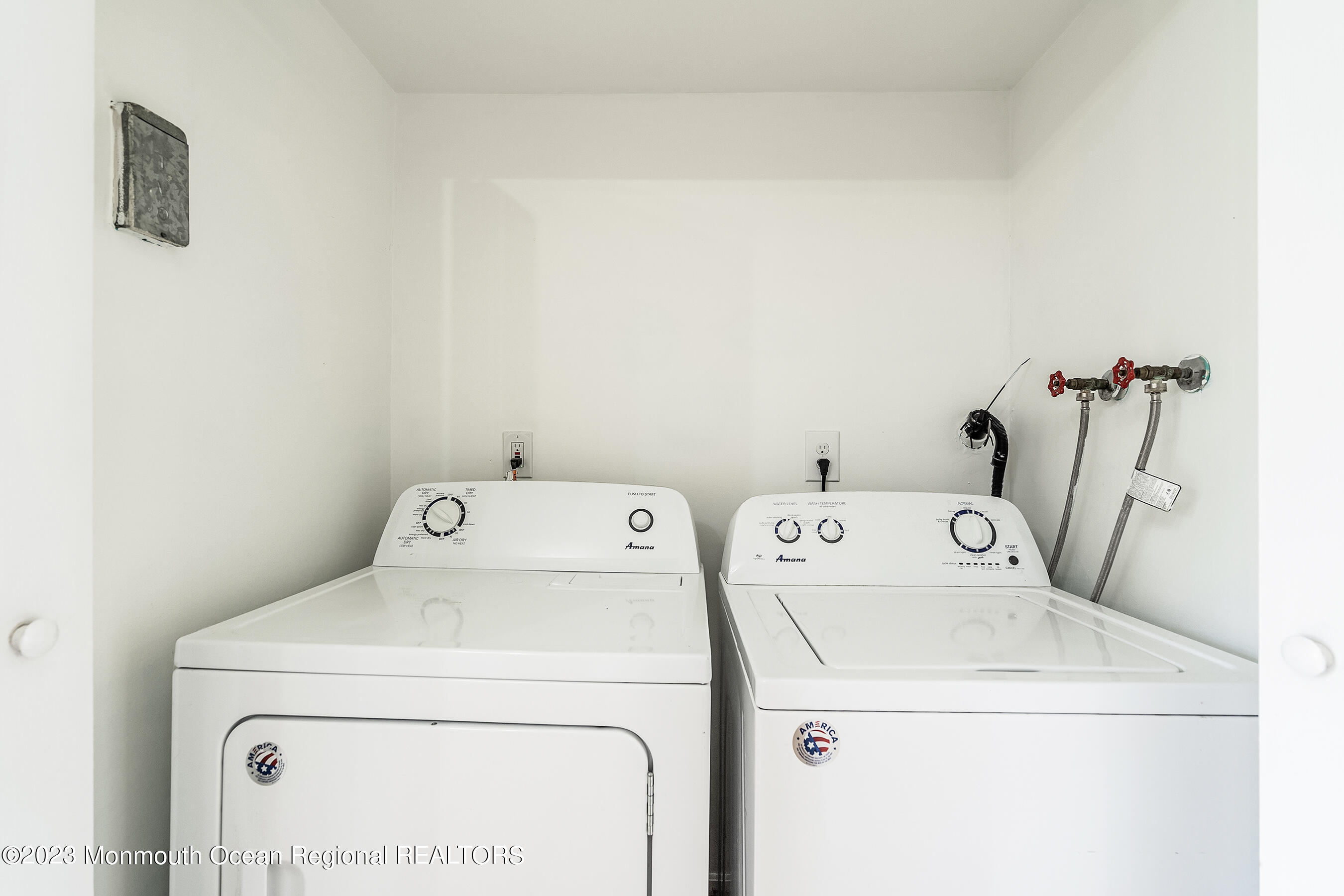 1054 Sawmill Road Brick, NJ 08724 - Photo 11 of 18 a utility room with dryer and washer