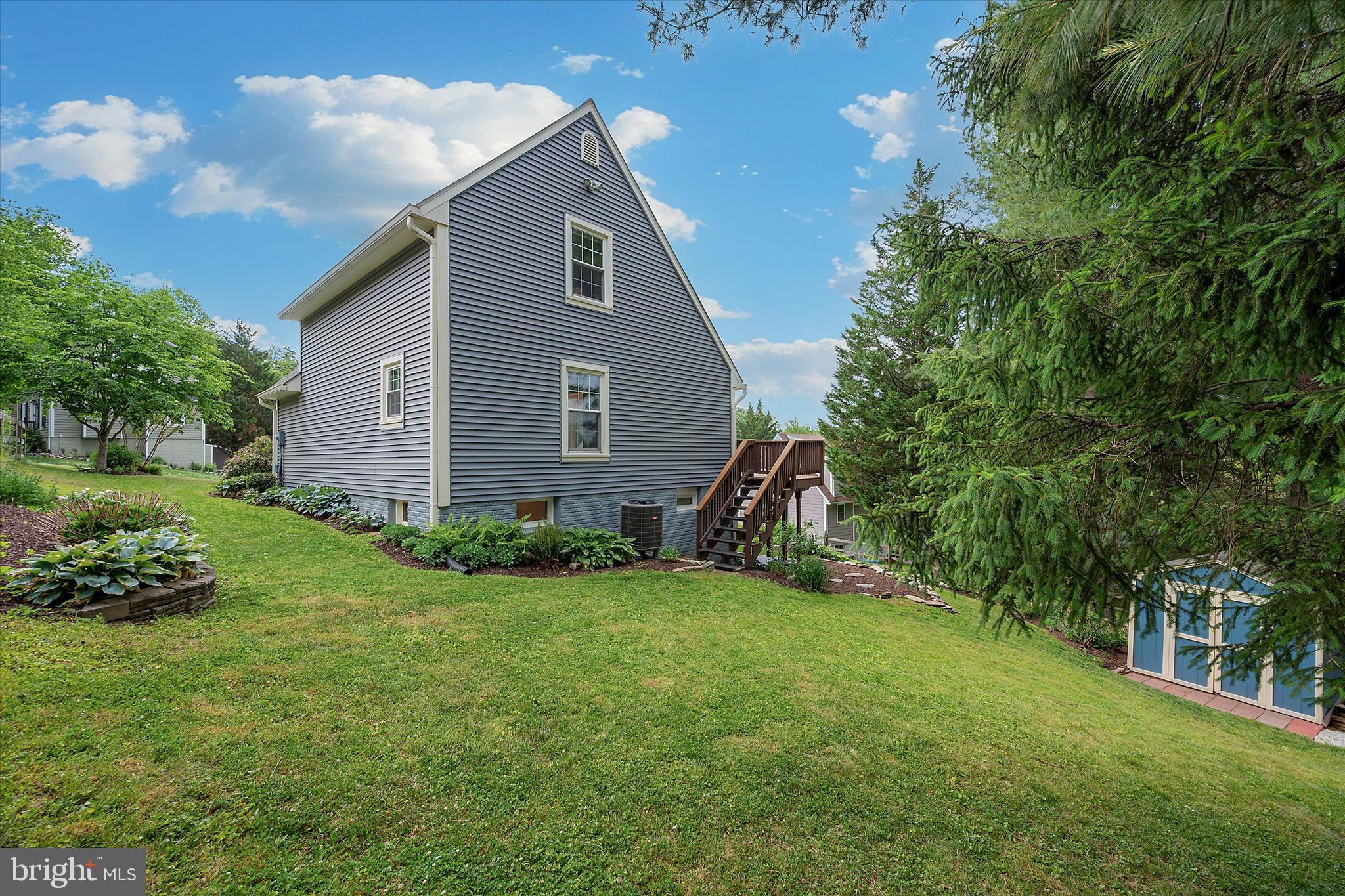 6596 East Lakeridge Road New Market, MD 21774 - Photo 64 of 131 Exterior Back