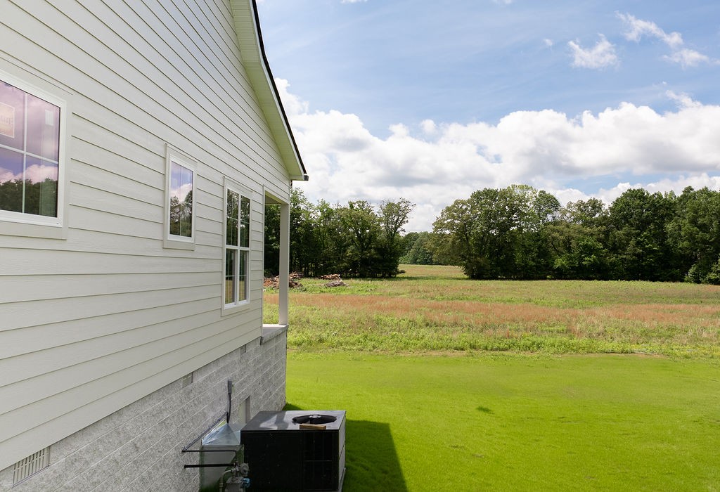 807 Oconner Smithville, TN 37166 - Photo 32 of 33 a view of a backyard with sitting area