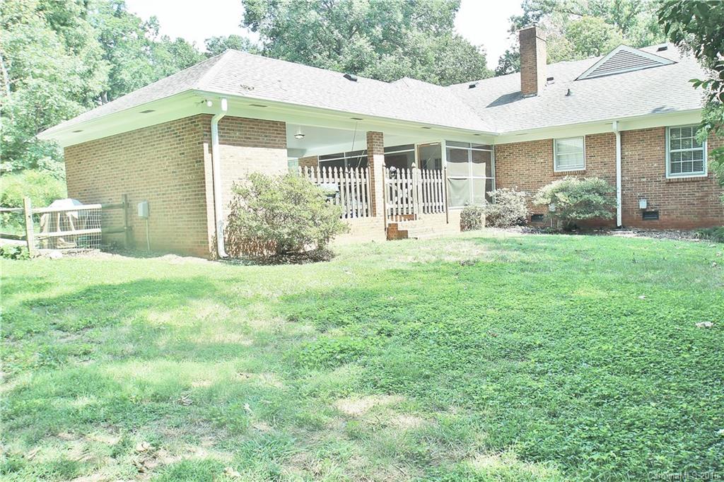 5800 Gate Post Road Charlotte, NC 28211 - Photo 13 of 13 Gallery Image 13