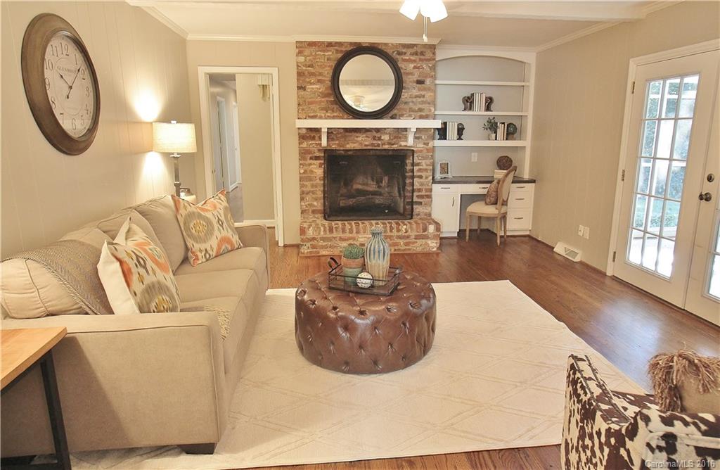 5800 Gate Post Road Charlotte, NC 28211 - Photo 5 of 13 Gallery Image 5