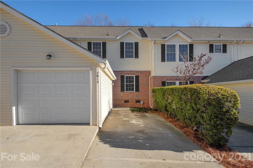 7015 Walnut Ridge Court Charlotte, NC 28273 - Photo 1 of 16 Gallery Image 1