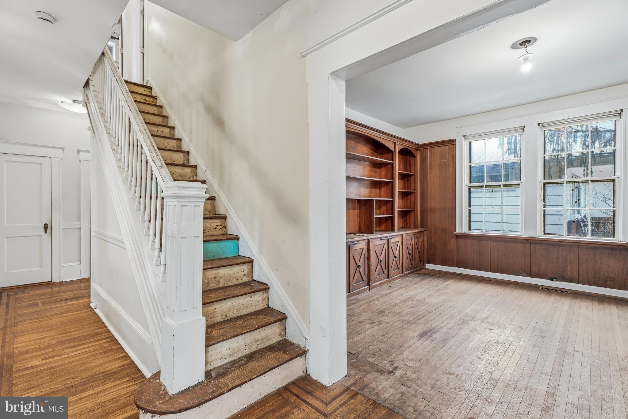 2205 Arden Road Baltimore, MD 21209 - Photo 5 of 30 View into the Study
