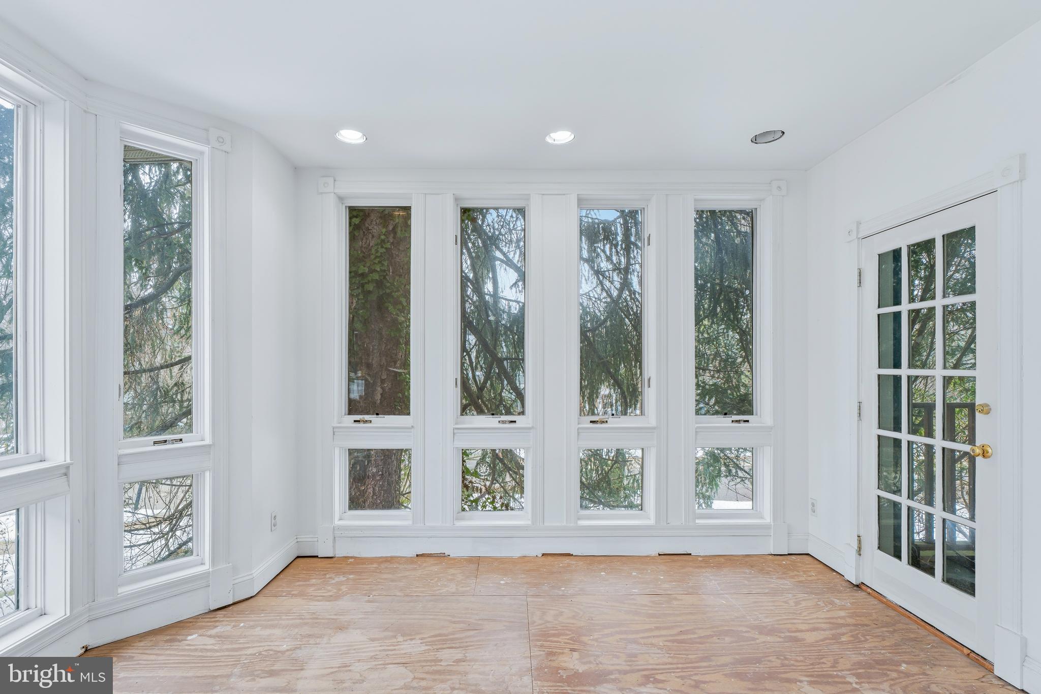 2205 Arden Road Baltimore, MD 21209 - Photo 8 of 30 Sunroom with Front Porch Access