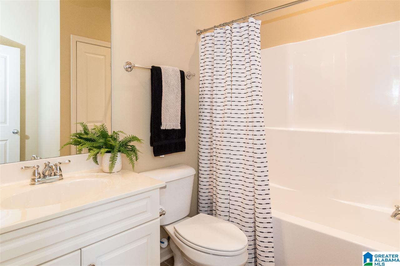 2201 Grand Avenue, Unit R1 Birmingham, AL 35226 - Photo 26 of 44