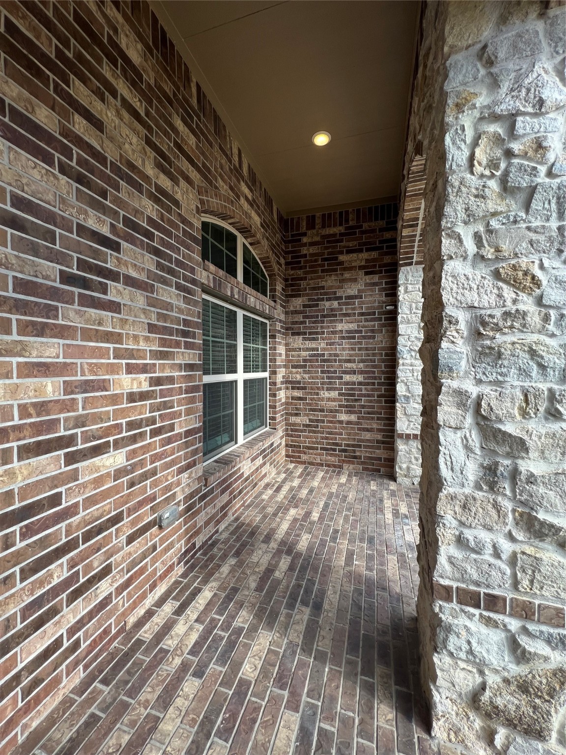 14208 Wallowa Ridge Lane Conroe, TX 77384 - Photo 4 of 48 a view of empty room with wooden floor