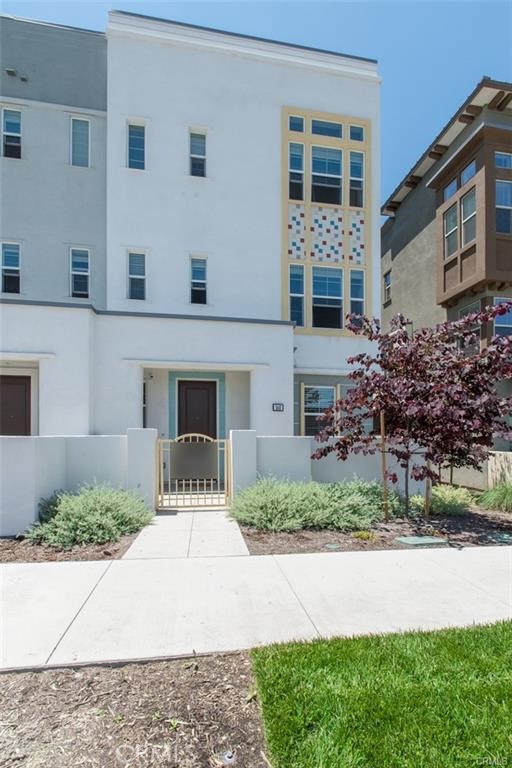 140 Paramount Irvine, CA 92618 - Photo 2 of 49