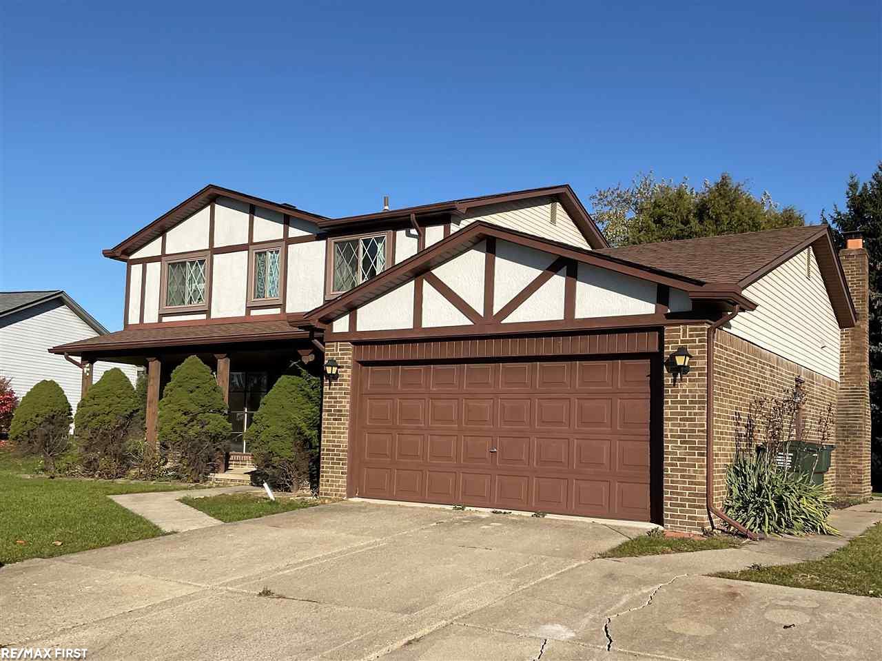 129 Foxboro Drive Rochester, MI 48309 - Photo 2 of 32 50061293-1.JPG