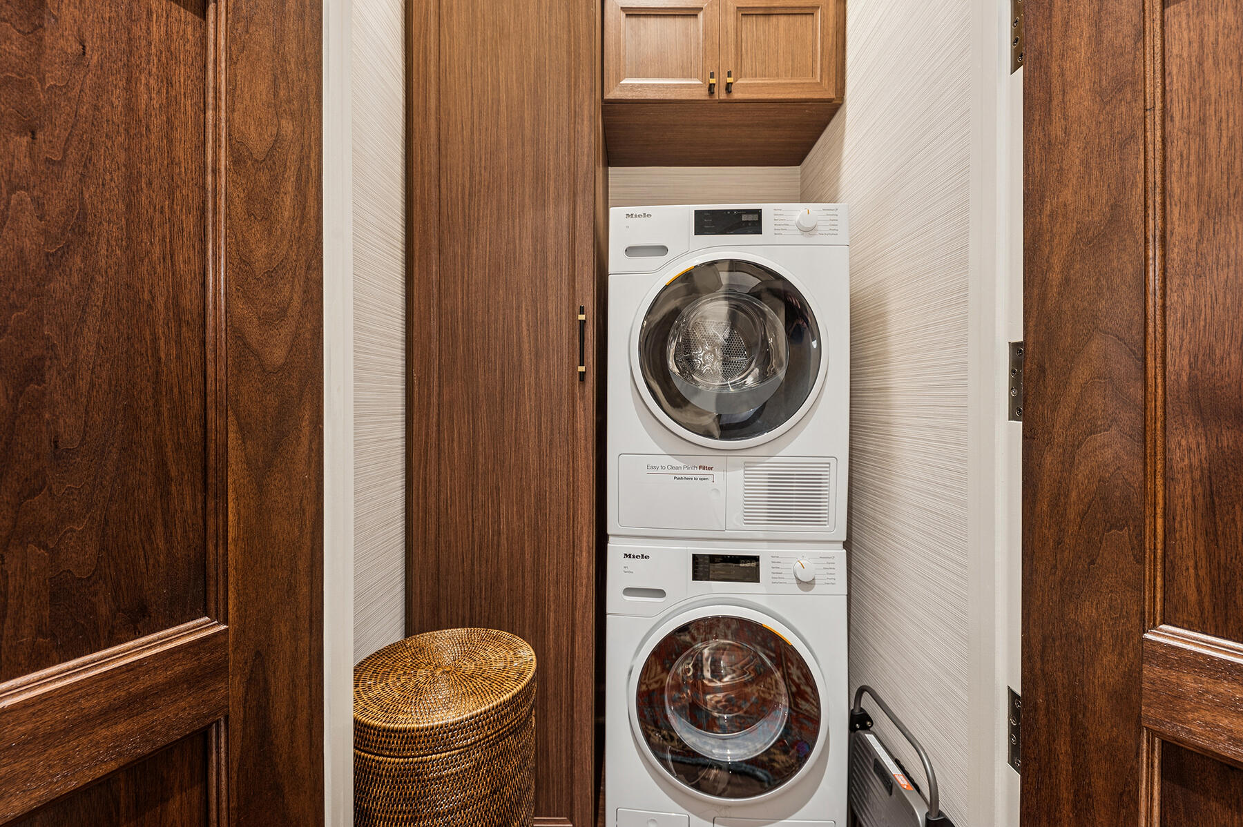 7718 Spring Creek Drive West Palm Beach, FL 33411 - Photo 29 of 72 a utility room with dryer and washer