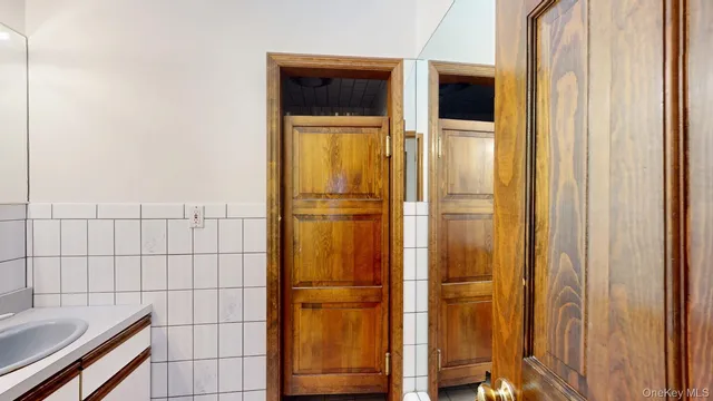 $1,600,000 | 565 Prosperous Valley Road, Middletown, NY 10940